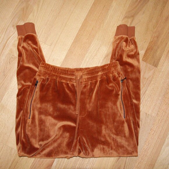 Russell Park Velour Classic Textured Sweatshirt Hoodie & Sweatpant SET; Large - Picture 3 of 4